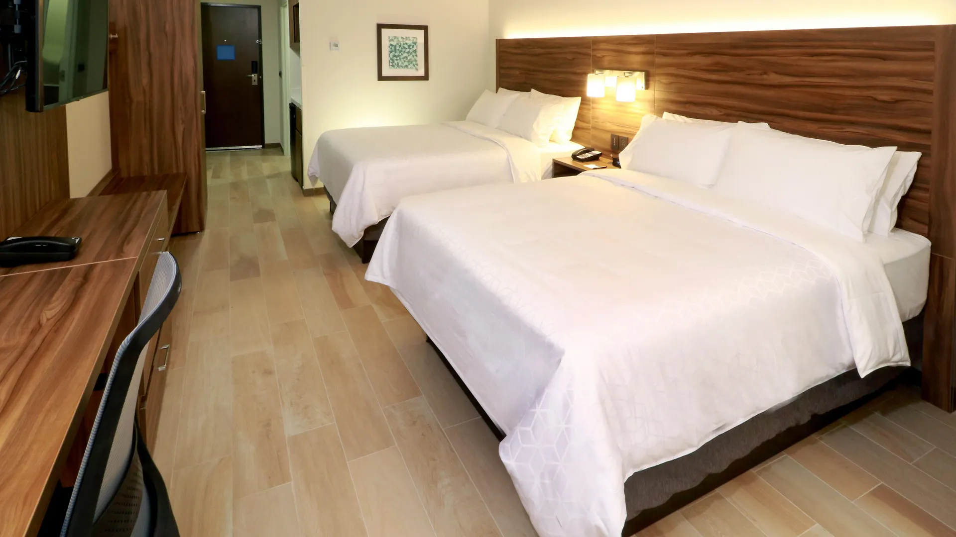 Holiday Inn Express & Suites - Playa Del Carmen By Ihg Hotel