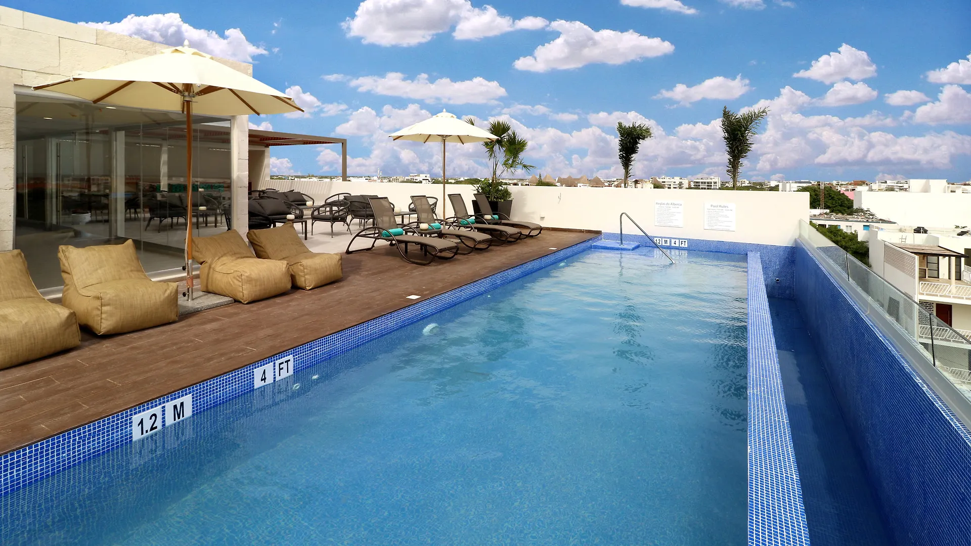 Hotel Holiday Inn Express & Suites - Playa Del Carmen By Ihg