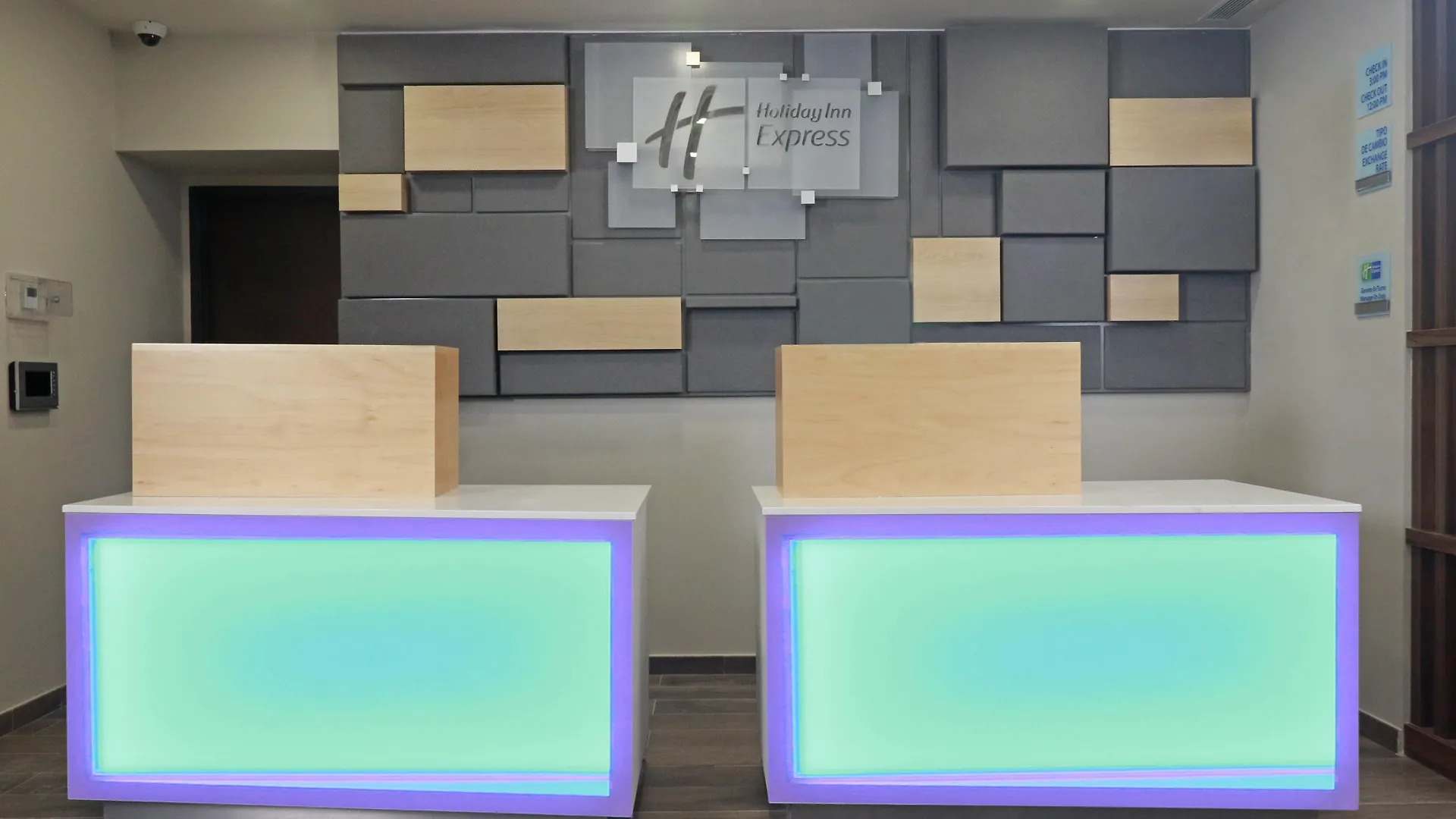 Holiday Inn Express & Suites - Playa Del Carmen By Ihg Hotel