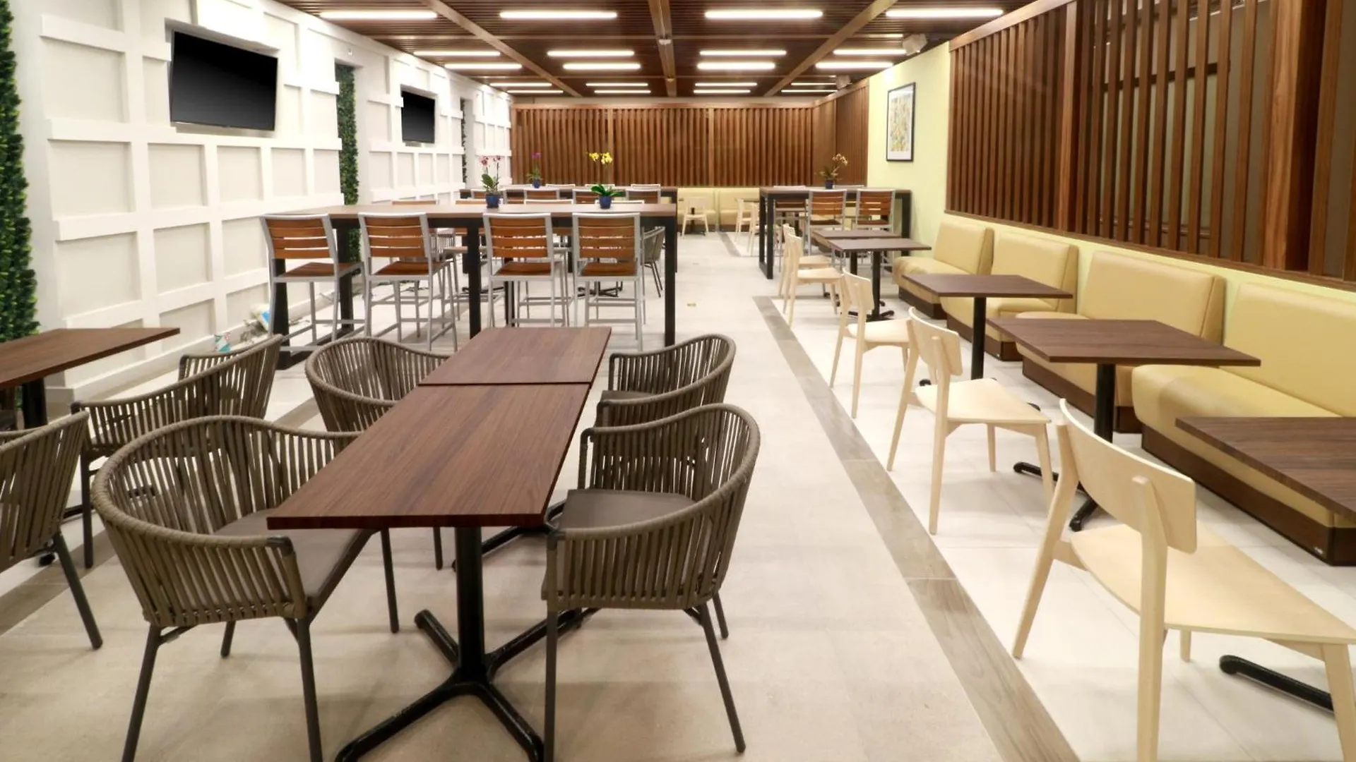 Holiday Inn Express & Suites - Playa Del Carmen By Ihg Hotel