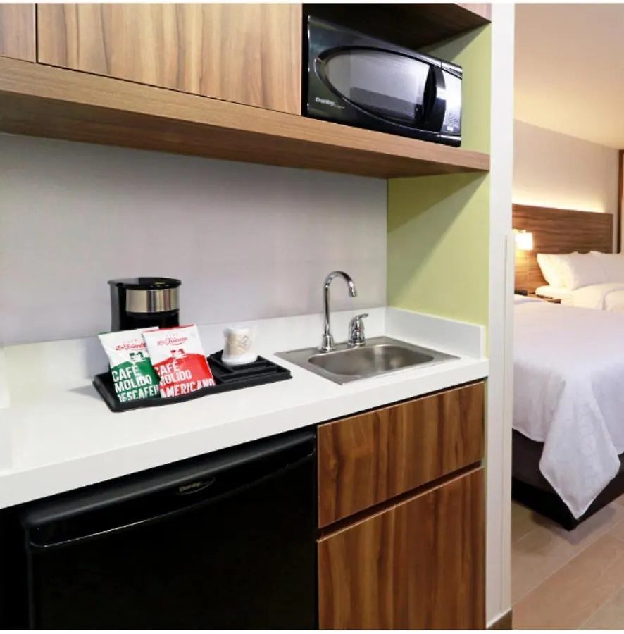 Holiday Inn Express & Suites - Playa Del Carmen By Ihg 3*,  Mexico