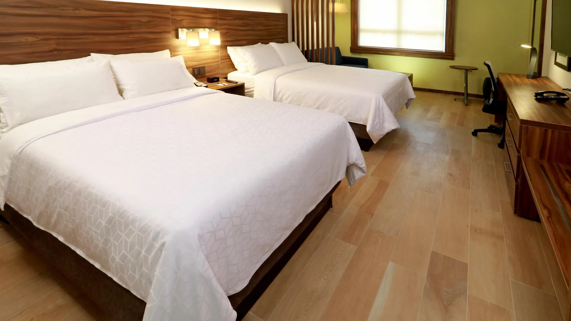 Hotel Holiday Inn Express & Suites - Playa Del Carmen By Ihg