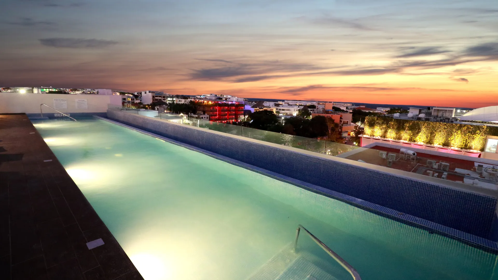 Holiday Inn Express & Suites - Playa Del Carmen By Ihg Mexico