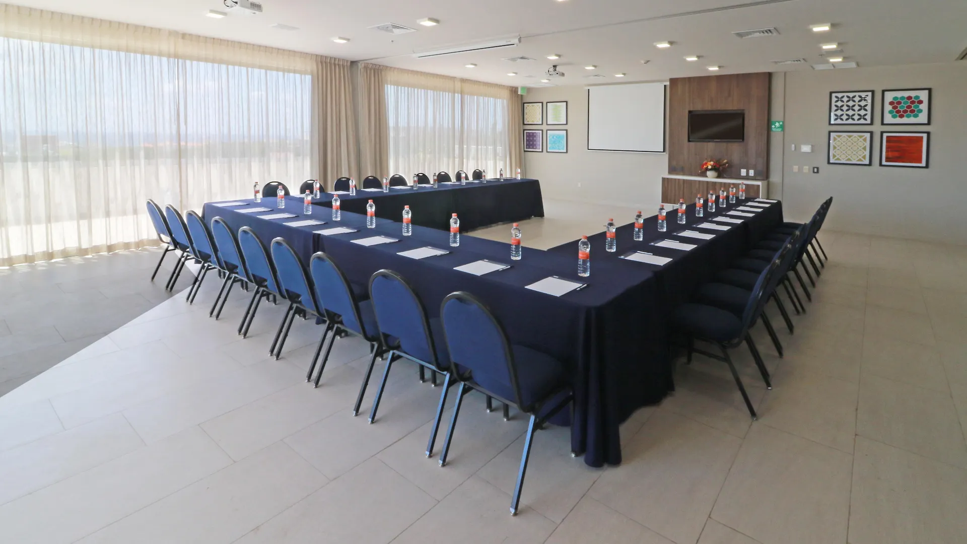 Holiday Inn Express & Suites - Playa Del Carmen By Ihg Hotel