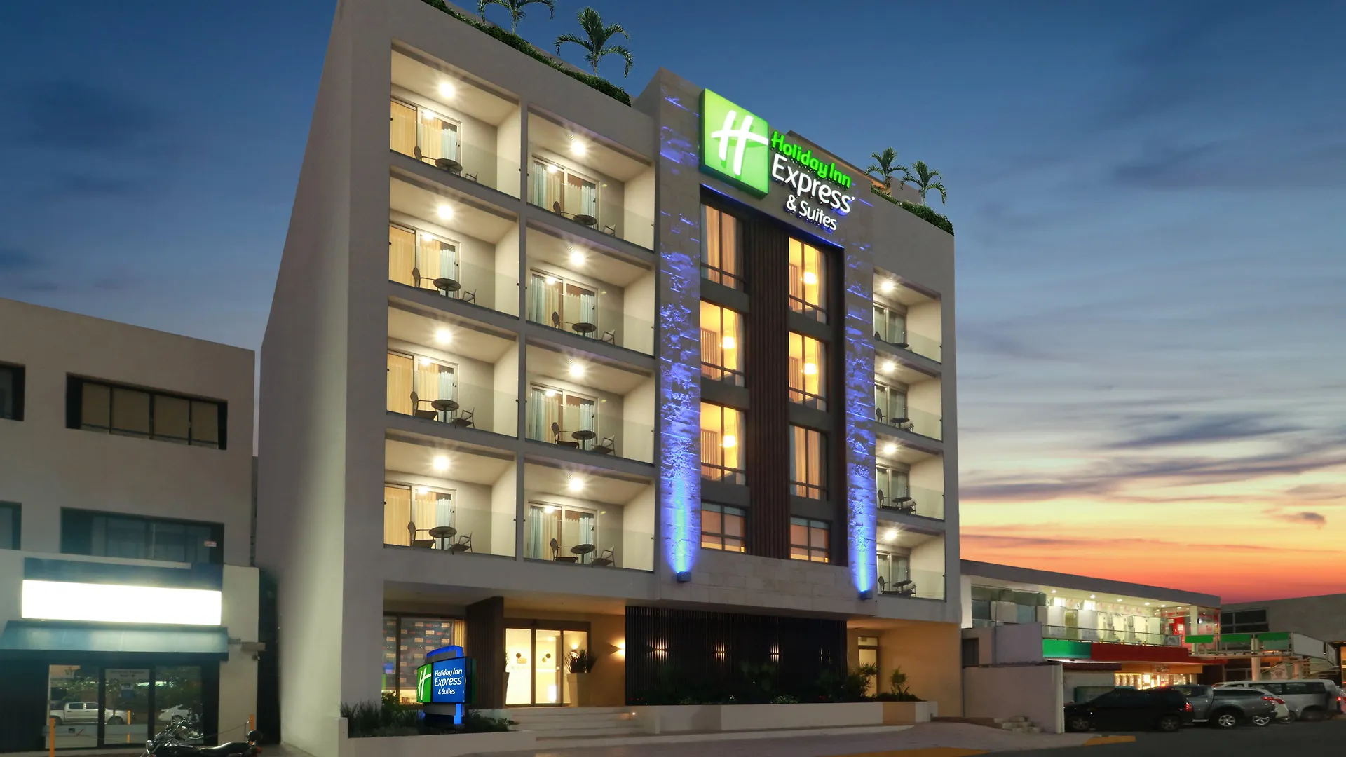 Holiday Inn Express & Suites - Playa Del Carmen By Ihg
