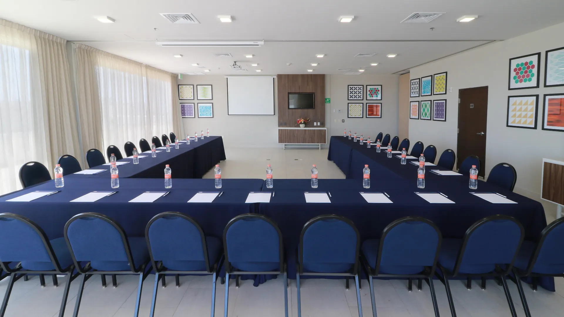 Hotel Holiday Inn Express & Suites - Playa Del Carmen By Ihg