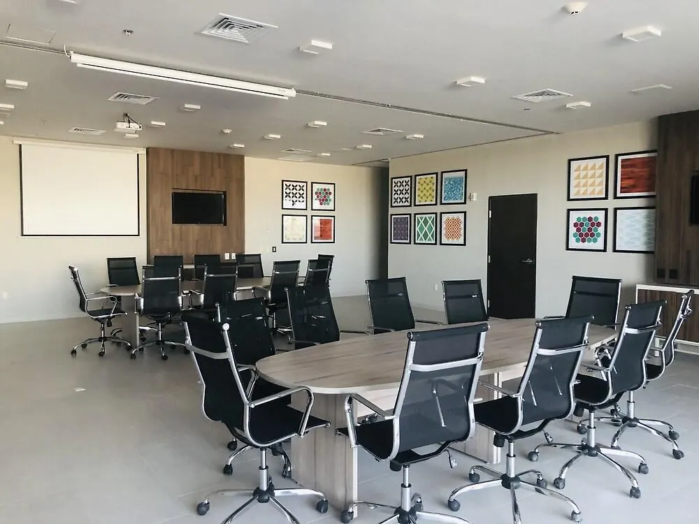 Holiday Inn Express & Suites - Playa Del Carmen By Ihg